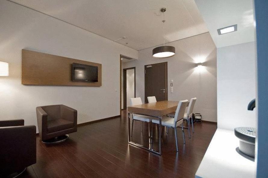 Hotel Im Hegau Tower Singen Buitenkant foto